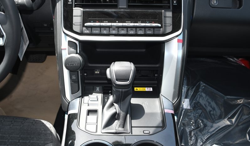2024 Toyota Land Cruiser GXR 4.0L full