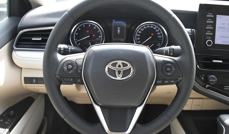 2023 Toyota Camry GLE 2.5L full